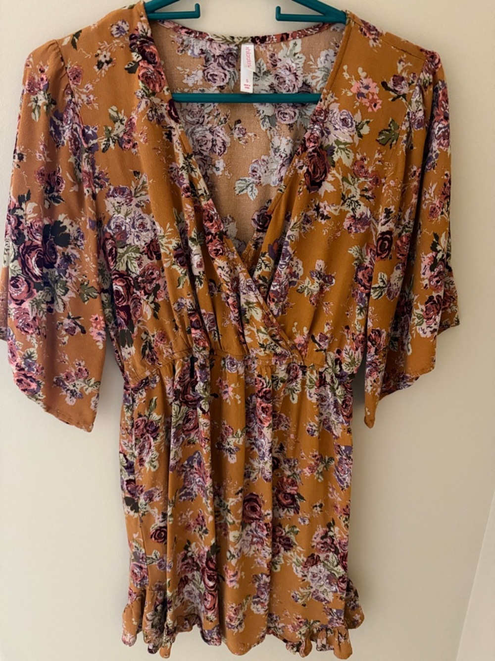 🌞Gorgeous Mustard Floral Wrap Dress